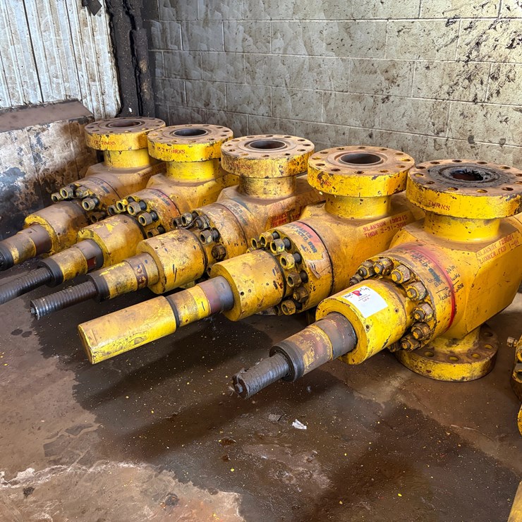 (5x$) 7-1/16” 10k frac valves