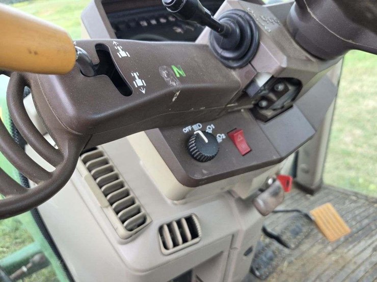 2019-john-deere-5090e-image-12