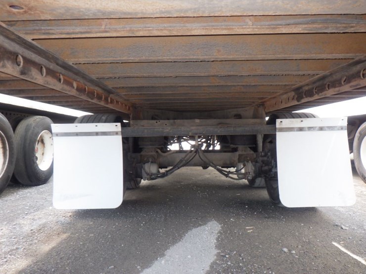 2016-utility-4000d-x-image-18