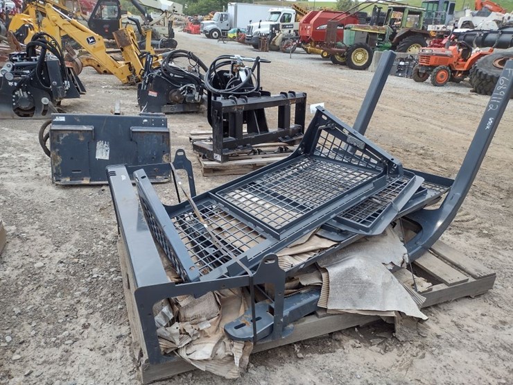 deere-650k-image-3