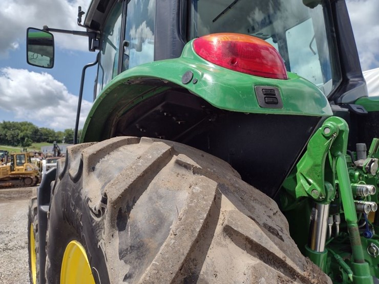 john-deere-6120m-image-16