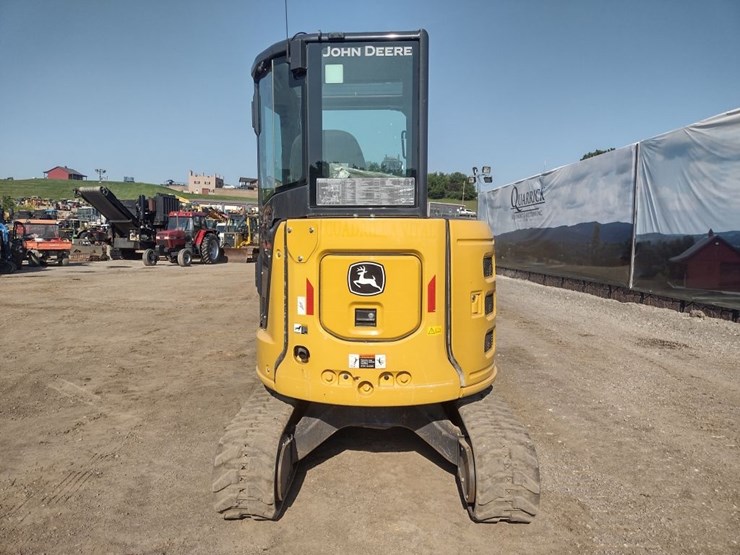 deere-30g-image-4
