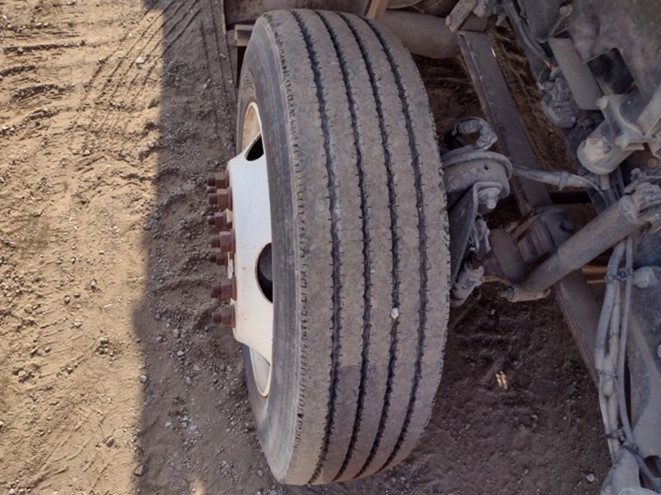 ford-f650-xlt-image-20
