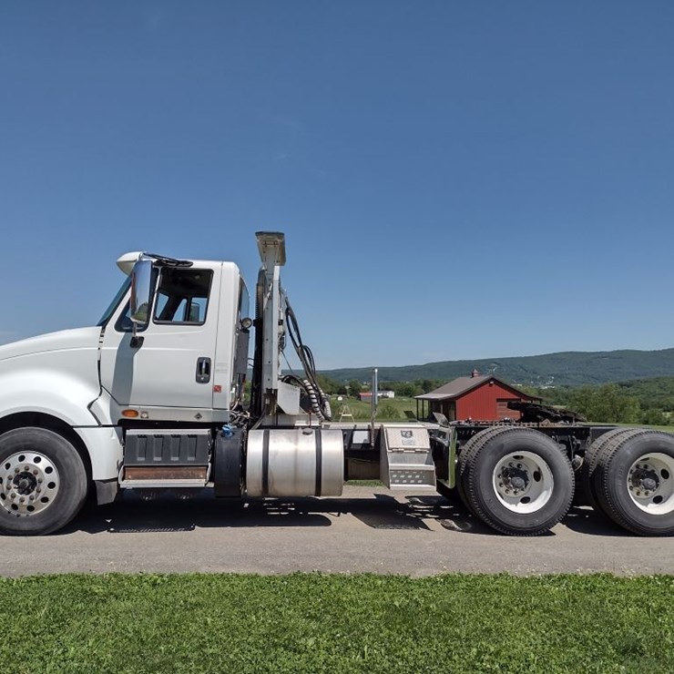 INTERNATIONAL PROSTAR