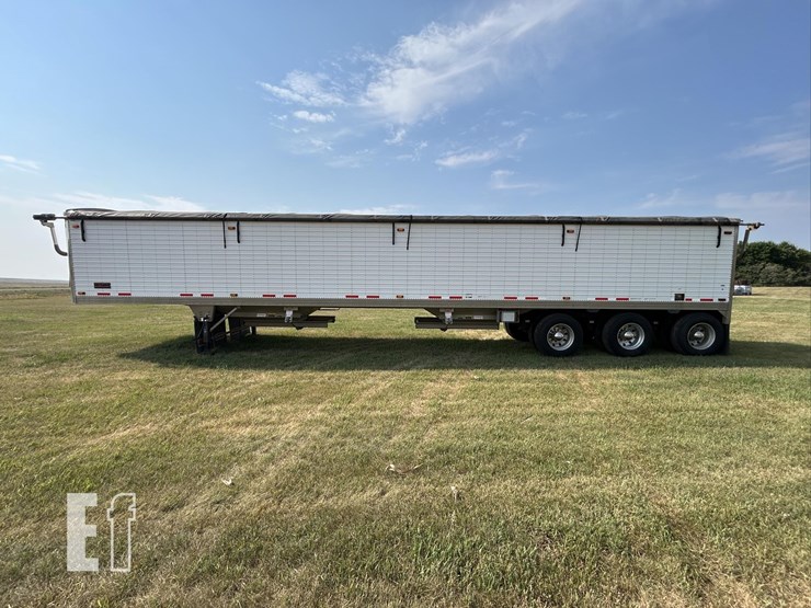 2015-timpte-grain-trailer-image-8