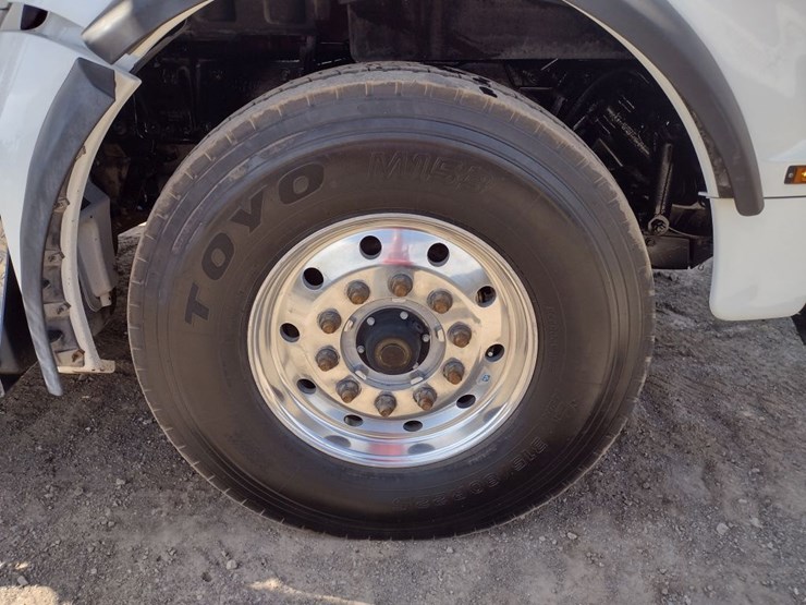 kenworth-t880-image-24