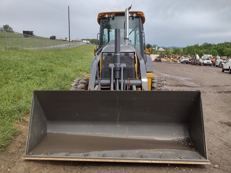 deere-310sl-hl-image-2