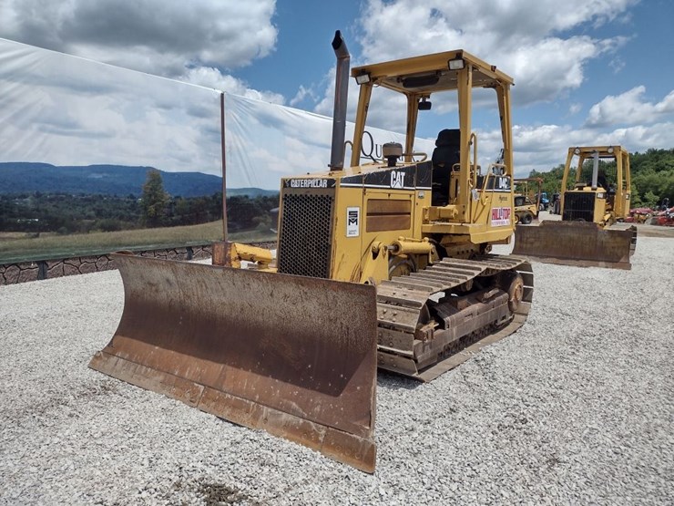 caterpillar-d4c-iii-image-35