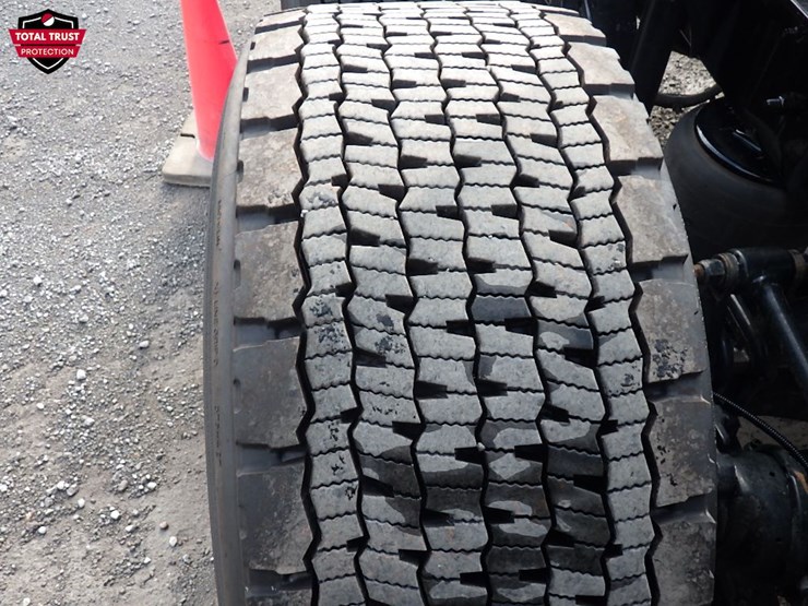 2024-kenworth-t680-image-5