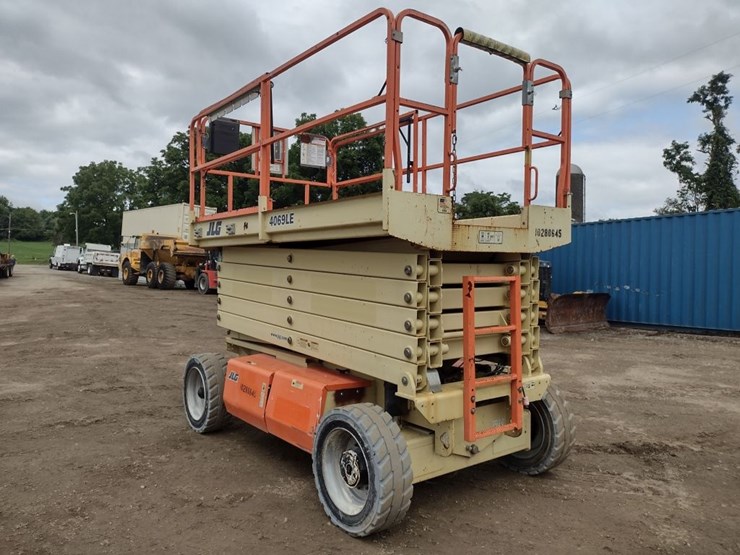 jlg-4069le-image-30