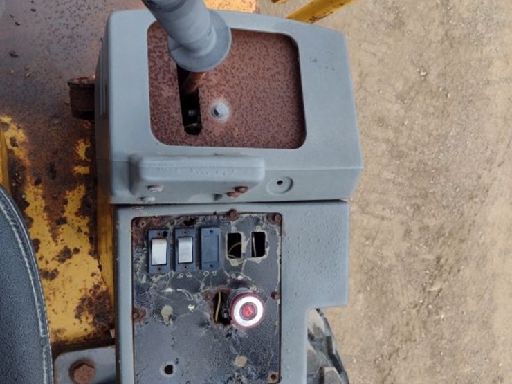 caterpillar-cs-533e-image-7