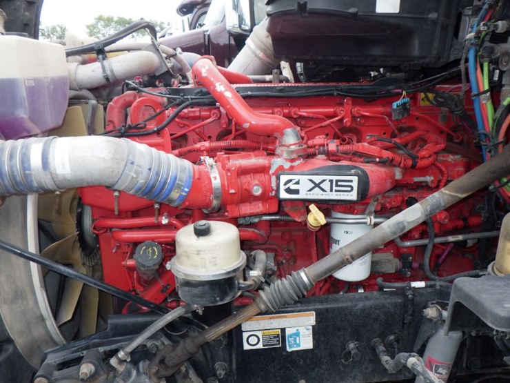2019-peterbilt-579-image-22
