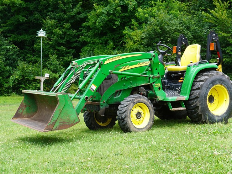 2005-john-deere-7420-image-1