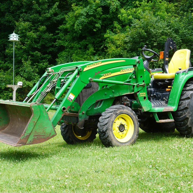 2005 JOHN DEERE 7420