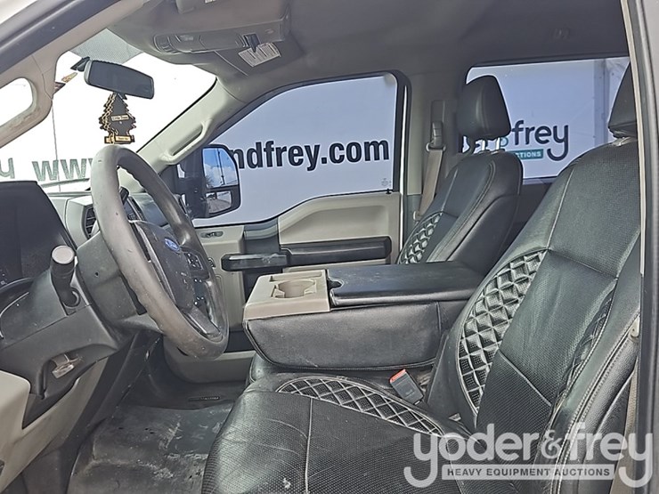 ford-f450-image-24