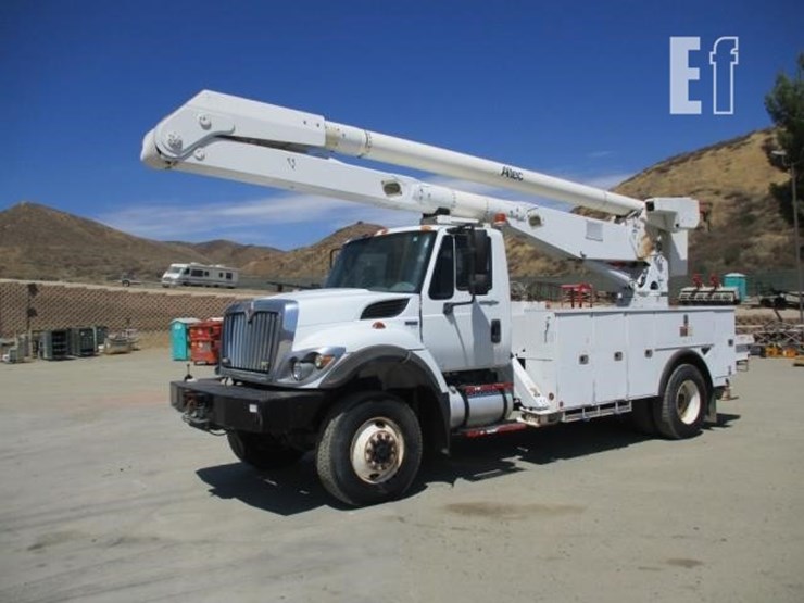 2012-international-workstar-7400-image-1