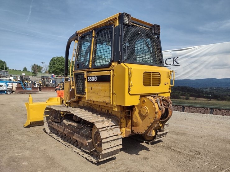 deere-550g-lt-image-35