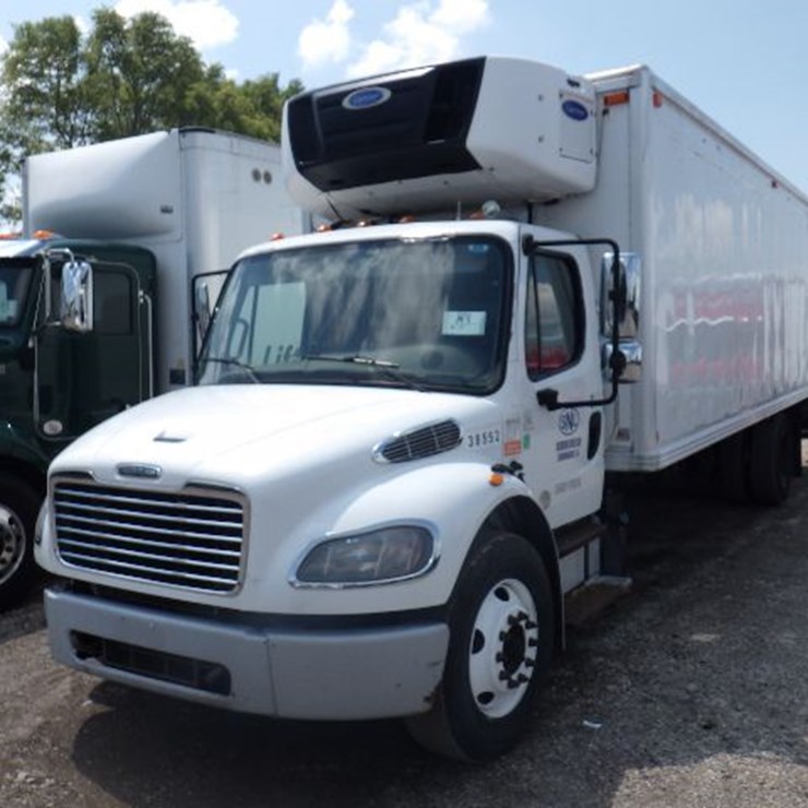 2018 FREIGHTLINER M2 106