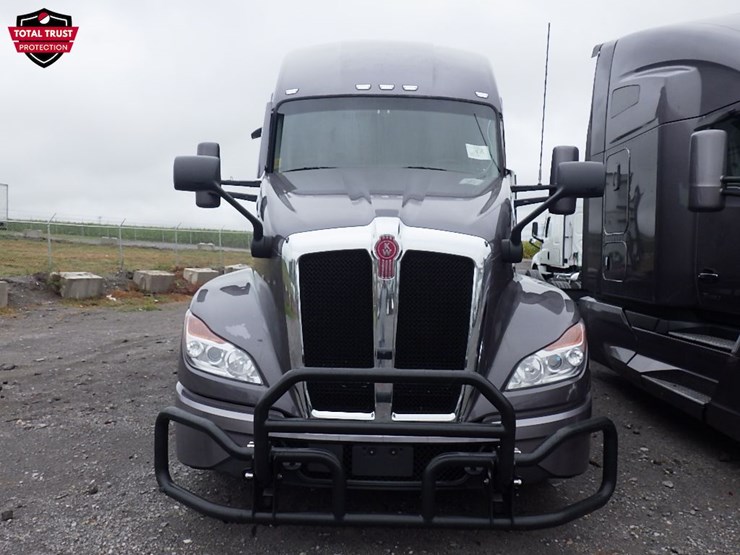 2023-kenworth-t680-image-2