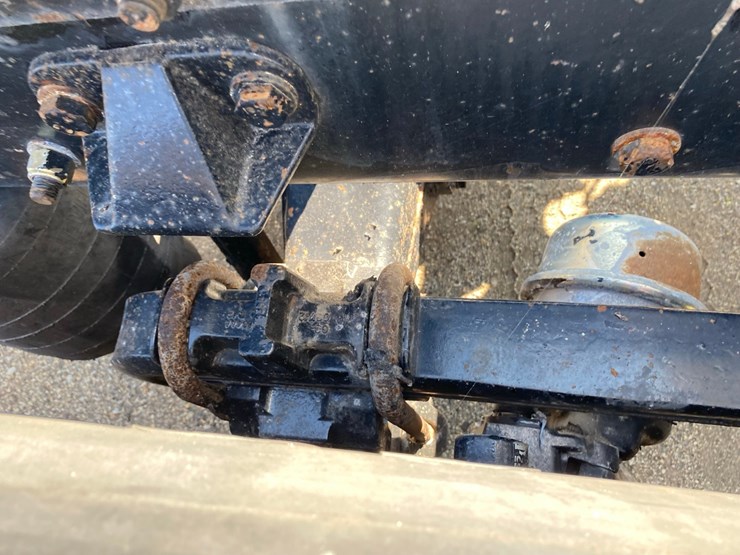 2018-kenworth-t440-image-63
