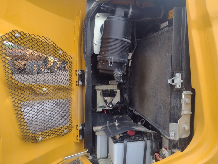 john-deere-85-image-50