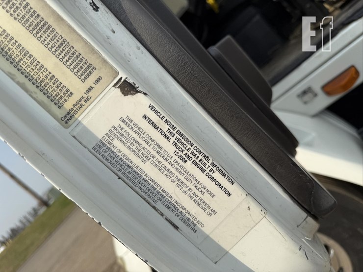 2009-international-transtar-8600-image-48