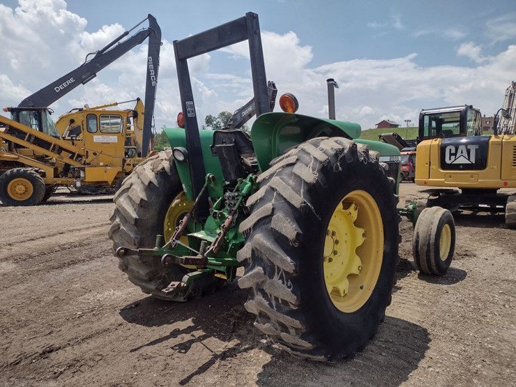 john-deere-2555-image-26