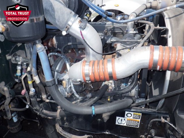 2020-peterbilt-348-image-22