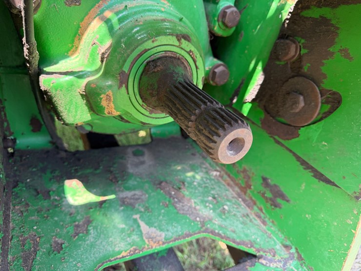 2000-john-deere-9300-image-21