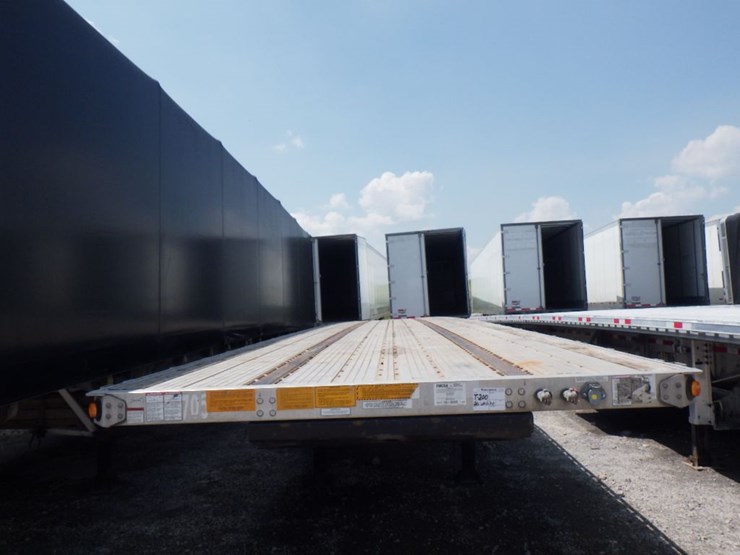 2020-utility-flatbed-image-2