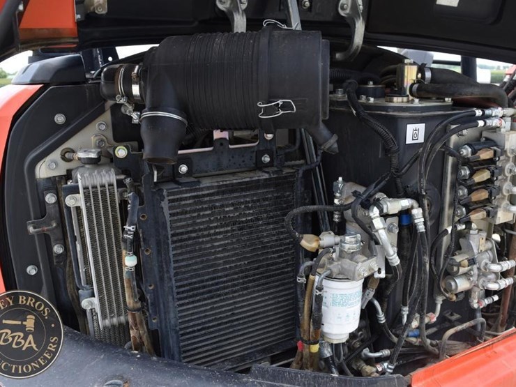 2019-kubota-kx057-4-image-43