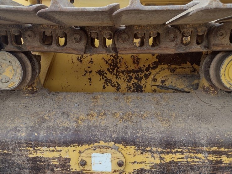 komatsu-d51pxi-22-image-17