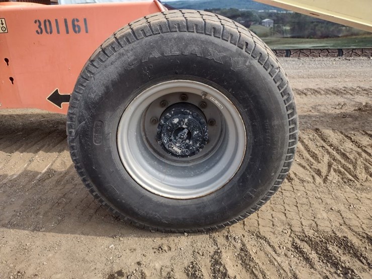 jlg-400s-image-13