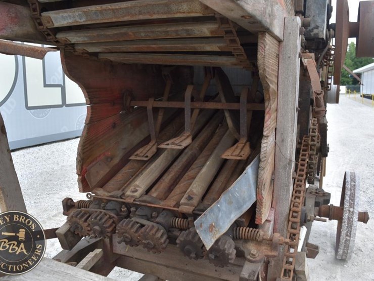 us-standard-corn-husker-46447-image-15