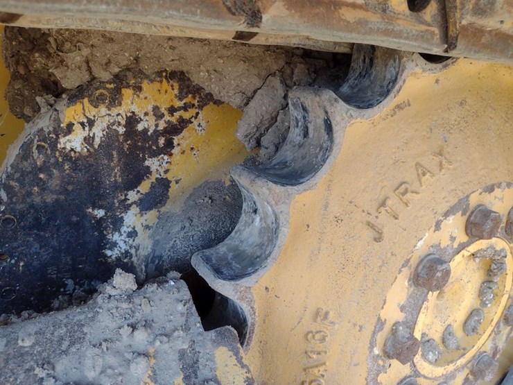 deere-450k-lgp-image-16