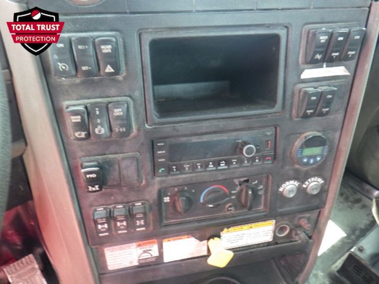 2021-international-hx620-image-17