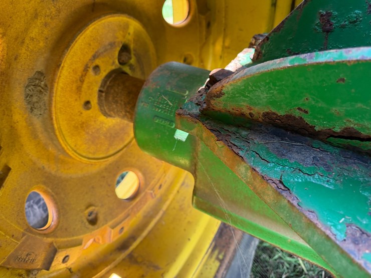 2000-john-deere-9300-image-17