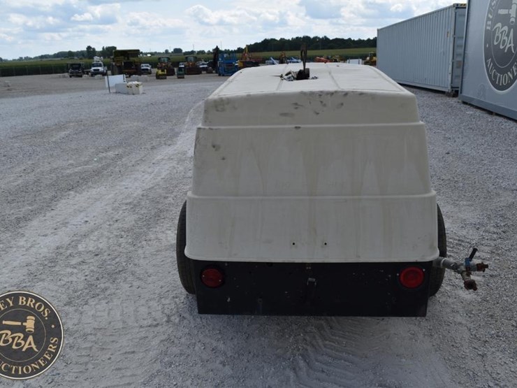 2010-doosan-c185-image-5