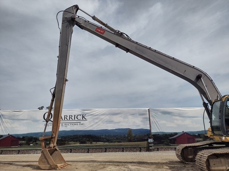 2007-deere-270d-lc-image-22