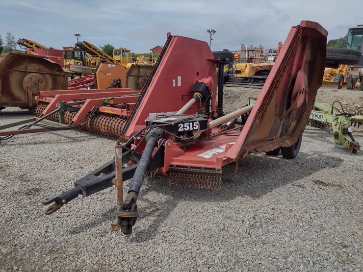 bush-hog-2515-image-1