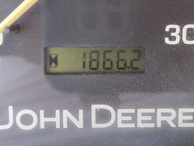 john-deere-110-image-6