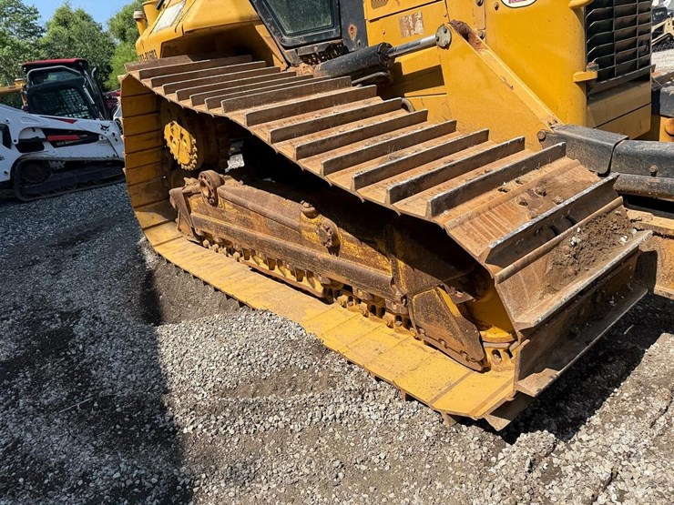 2013-caterpillar-d6n-lgp-image-10