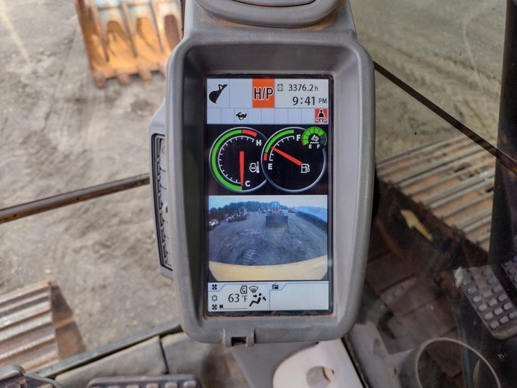 deere-210g-lc-image-7