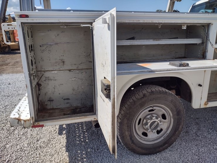 ford-f350-image-32