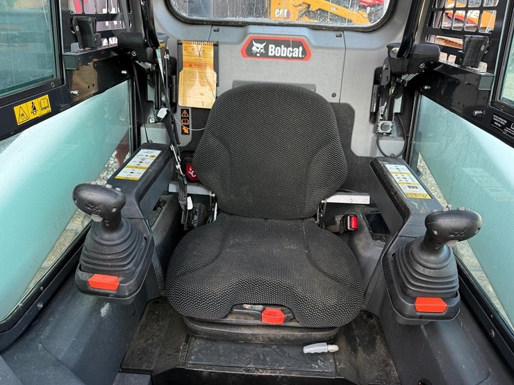 2021-bobcat-t66-image-20