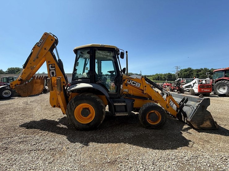 jcb-3cx14-image-5