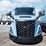 2026-volvo-vnl840-image-2
