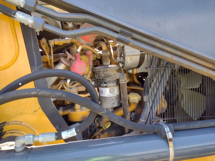 deere-310l-image-36