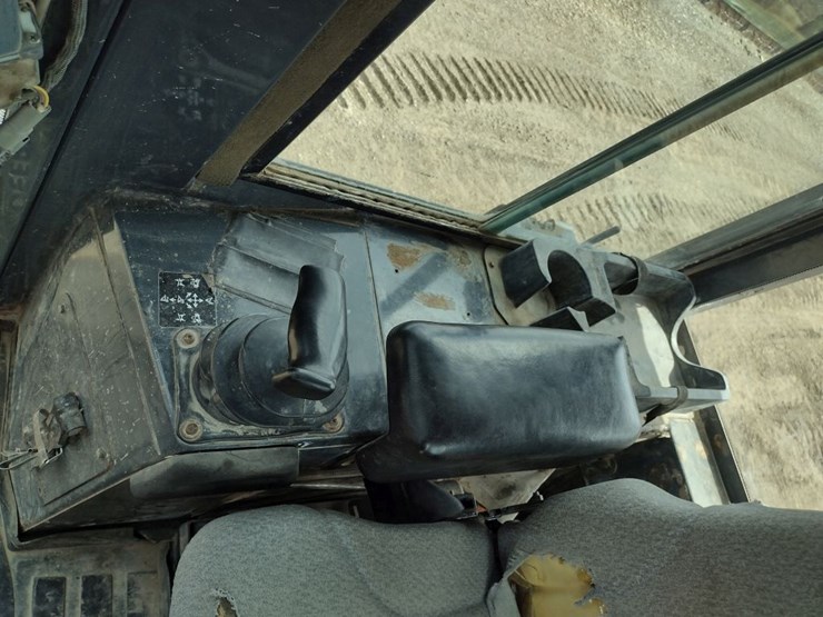 deere-450j-lt-image-9