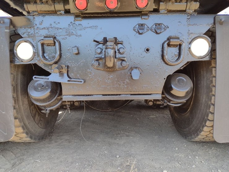 peterbilt-340-image-31